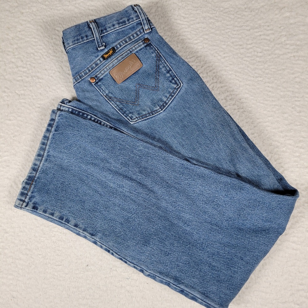 Wrangler Jeans Cowboy Cut Mens 32x32 Blue 13MWZGK Straight Leg Medium Wash